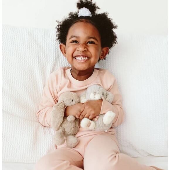 Goumi Kids Bamboo All Day Jogger Set Loungewear Pajamas Long Sleeve Pale Pink 3T - Picture 9 of 10